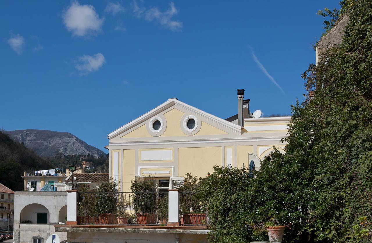 Bed and Breakfast La Casa Di Donn'Amelia Molina  Exterior foto
